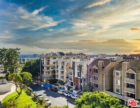 1261 Stoner Ave in Los Angeles, CA - Building Photo - Building Photo