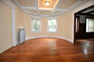 141 Fuller St, Unit 1 in Brookline, MA - Building Photo - Building Photo