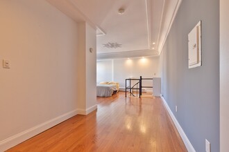 287 Hanover St, Unit 9 in Boston, MA - Building Photo - Building Photo