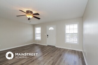 306 E 28th St in Kannapolis, NC - Foto de edificio - Building Photo