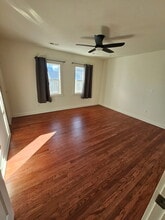 2718 Pacific St, Unit 2718 in Omaha, NE - Foto de edificio - Building Photo