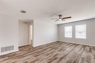 5004 Pacific Wy Dr in Frisco, TX - Building Photo - Building Photo