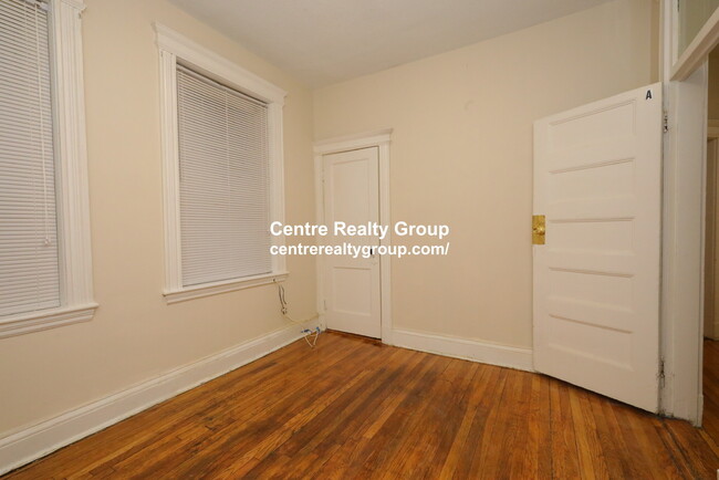 78 Glenville Ave, Unit 3