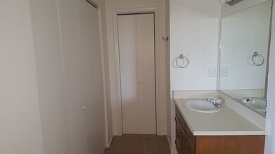 1709 N Cedar Blvd in Cedar City, UT - Building Photo - Building Photo