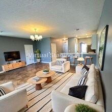 447 Sherwood Oaks Dr in Orange Park, FL - Building Photo - Building Photo