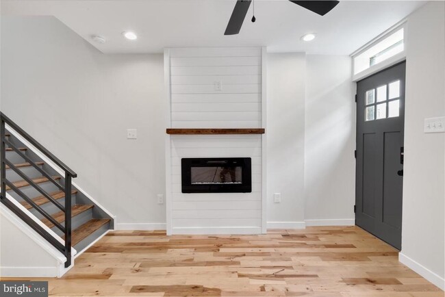 2039 E Letterly St in Philadelphia, PA - Building Photo - Building Photo