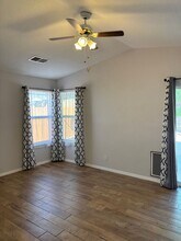 2125 Sierra Ln NE in Rio Rancho, NM - Building Photo - Building Photo