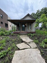 1924 Leyner St in Des Moines, IA - Building Photo - Building Photo
