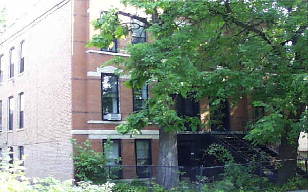 2036-2040 W Le Moyne St in Chicago, IL - Building Photo