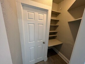 2711 Howard St in Omaha, NE - Building Photo - Building Photo