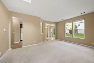 3158 Ollerton Ave in Aurora, IL - Building Photo - Building Photo