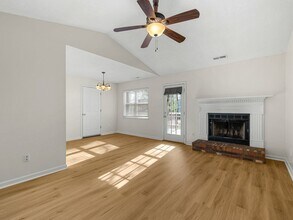 503 Maplehurst Dr in Jacksonville, NC - Building Photo - Building Photo