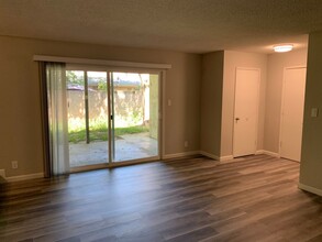 2541 Rose Ct in Carmichael, CA - Building Photo - Building Photo