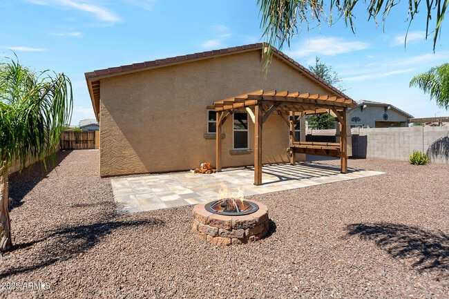 18021 W Tasha Dr in Surprise, AZ - Building Photo - Building Photo