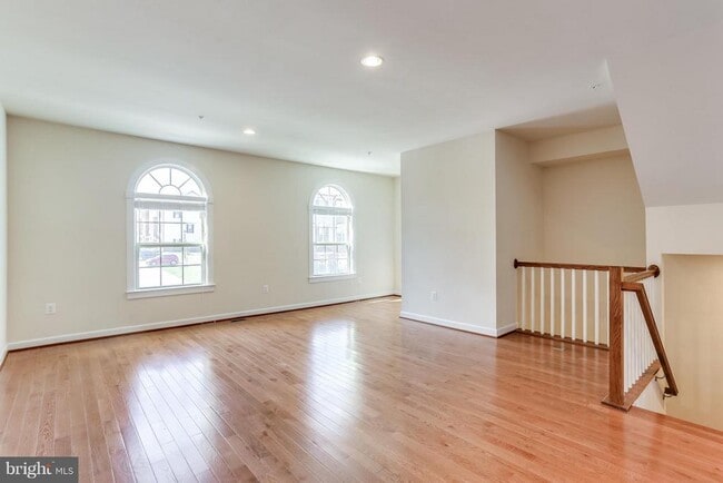 property at 7872 Patterson Wy