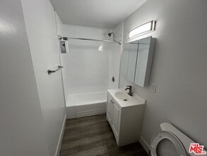 14719 Chadron Ave in Gardena, CA - Building Photo - Building Photo