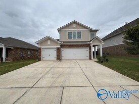 4218 Textile Ln in Huntsville, AL - Building Photo