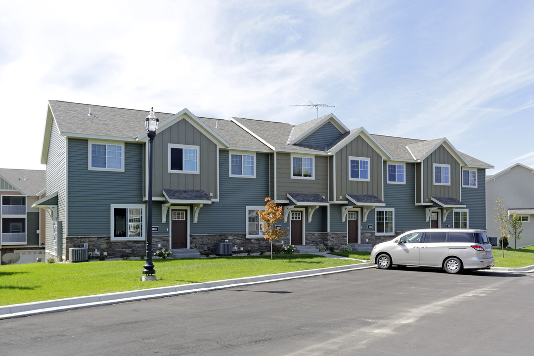 Wildflower Terrace North Townhomes in Sauk Rapids, MN - Building Photo