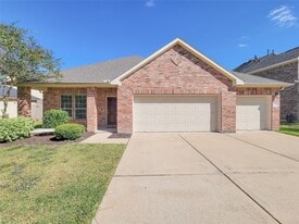 249 Harbor Bend Ln in Dickinson, TX - Building Photo