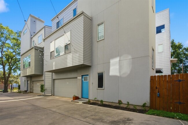 property at 4704 Crawford St