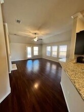 5908 Valley Haven Way in Fort Worth, TX - Building Photo - Building Photo