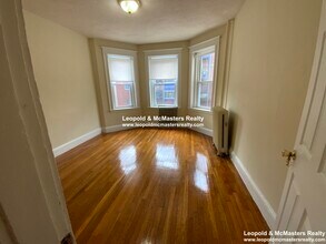 33 Woodstock Ave, Unit 60 woodstock ave 3 in Boston, MA - Building Photo - Building Photo