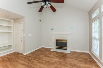 2914 Canary Ct in Charlotte, NC - Building Photo - Building Photo