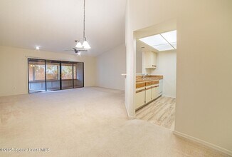 5612 Sisson Rd in Titusville, FL - Building Photo - Building Photo