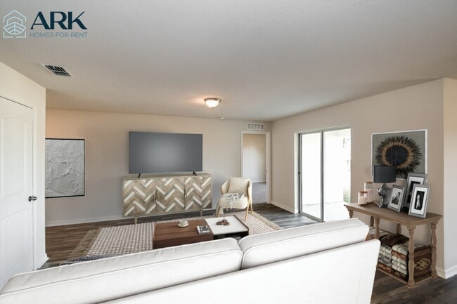 147 River Rdg Pl in Welaka, FL - Building Photo - Building Photo