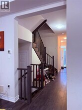 33 Hollywood Ct in Cambridge, ON - Building Photo - Building Photo
