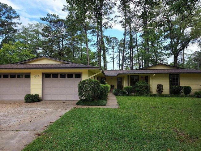 property at 254 S Villas Ct