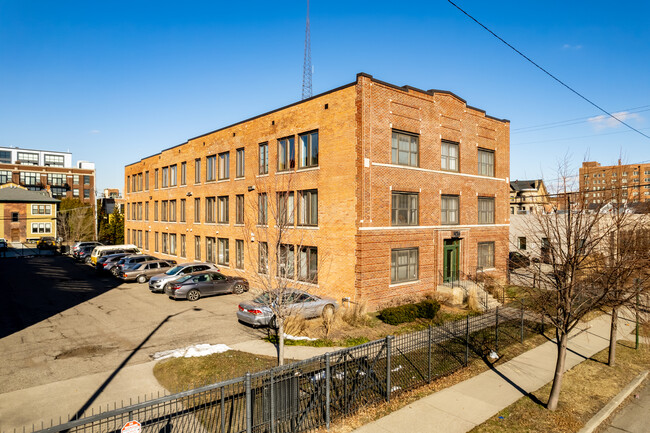 434 W Alexandrine St in Detroit, MI - Building Photo - Building Photo