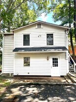 143 Greenwood Dr in Athens, GA - Building Photo