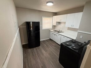 4211 35th St in Lubbock, TX - Foto de edificio - Building Photo