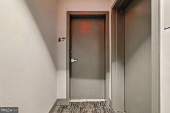 1435 Chapin St NW, Unit 4 in Washington, DC - Building Photo - Building Photo