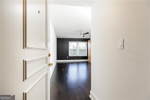 199 14th St NE in Atlanta, GA - Building Photo