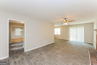3135 Revere Cir in Snellville, GA - Building Photo - Building Photo