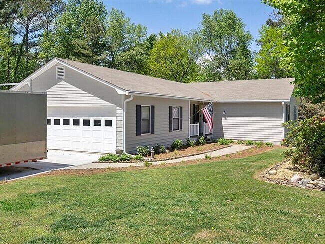 14 Mill Ct in Dallas, GA - Building Photo - Building Photo