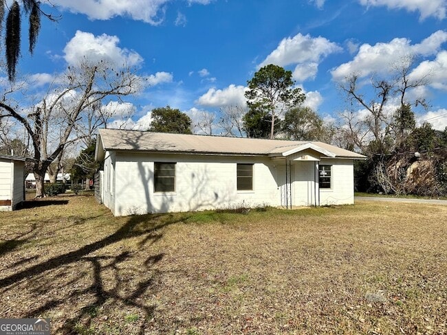526 Ware St in Blackshear, GA - Foto de edificio - Building Photo