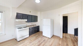 3417 Ward St in Pittsburgh, PA - Building Photo