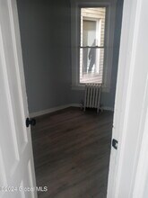 329 2nd St-Unit -1st Floor in Albany, NY - Building Photo - Building Photo