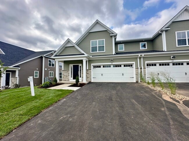 64 Soderman Wy in Cheshire, CT - Building Photo - Building Photo