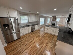 40 Booker St NW in Atlanta, GA - Building Photo - Building Photo