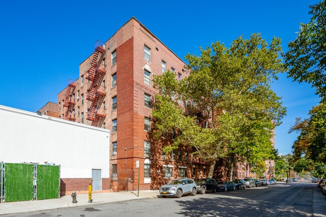 3220 Avenue H in Brooklyn, NY - Foto de edificio - Building Photo