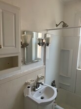 7555 Byron Pl in Clayton, MO - Building Photo - Building Photo
