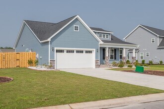 432 Pebble Shore Dr in North Topsail Beach, NC - Building Photo - Building Photo