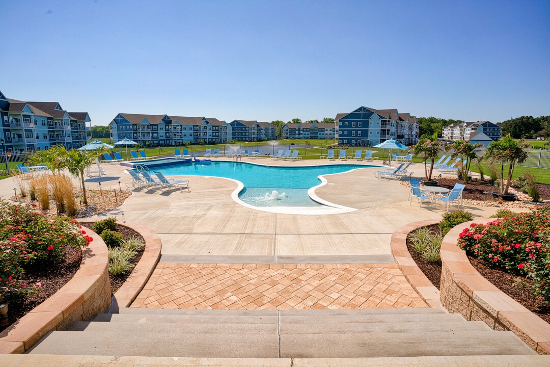 Oceans East in Berlin, MD - Foto de edificio