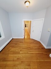 62 Grant Ave, Unit 2R in Jersey City, NJ - Building Photo - Building Photo