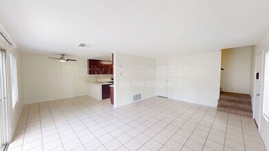 2448 Adirondack Row in San Diego, CA - Building Photo - Building Photo