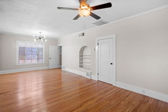 2611 Pershing Dr in El Paso, TX - Building Photo - Building Photo